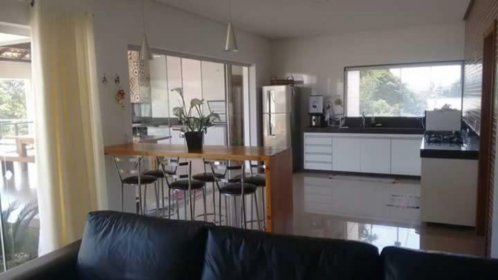Casa Utopia Escarpas Do Lago Capitólio Eksteriør bilde